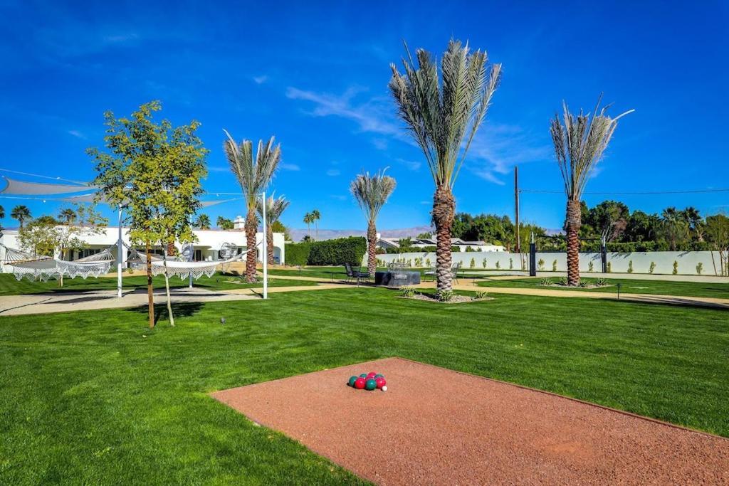 Delaware Estate - Expansive Backyard, Pool/Spa, Games, Great For Entertaining! Villa Palm Desert Exterior photo